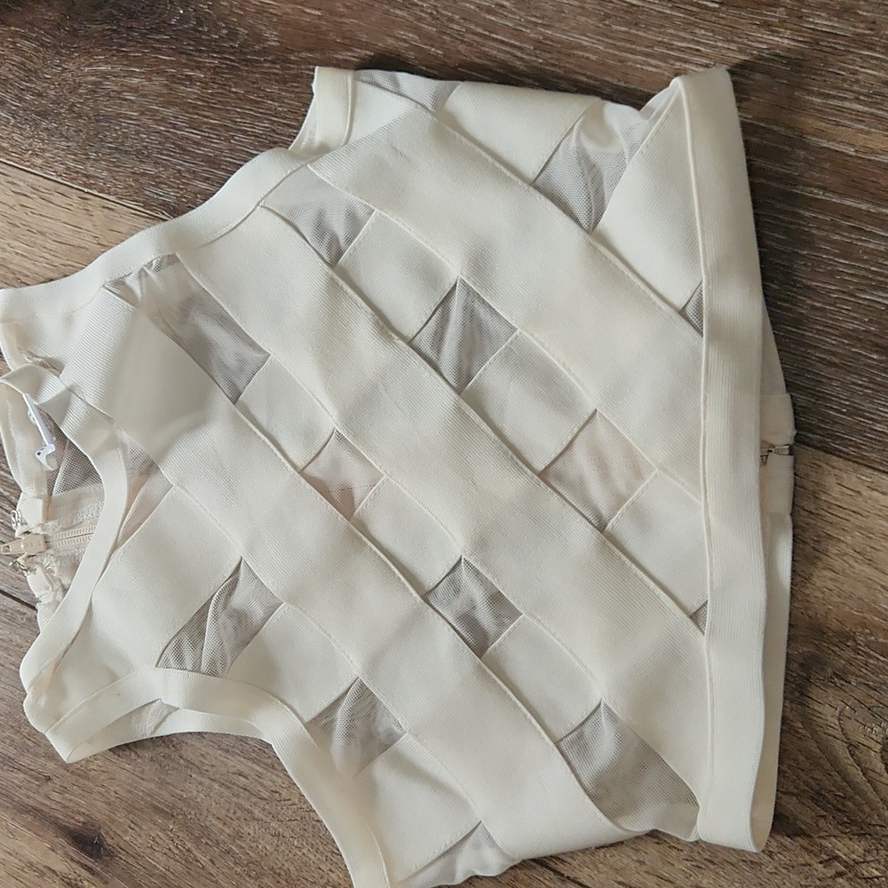 Elegant Cream Sleeveless Top